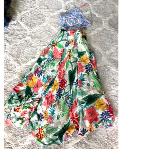 FARM Rio Dresses & Skirts - HP 🎉🌻FARM Rio Handkerchief Vintage Garden  Dress